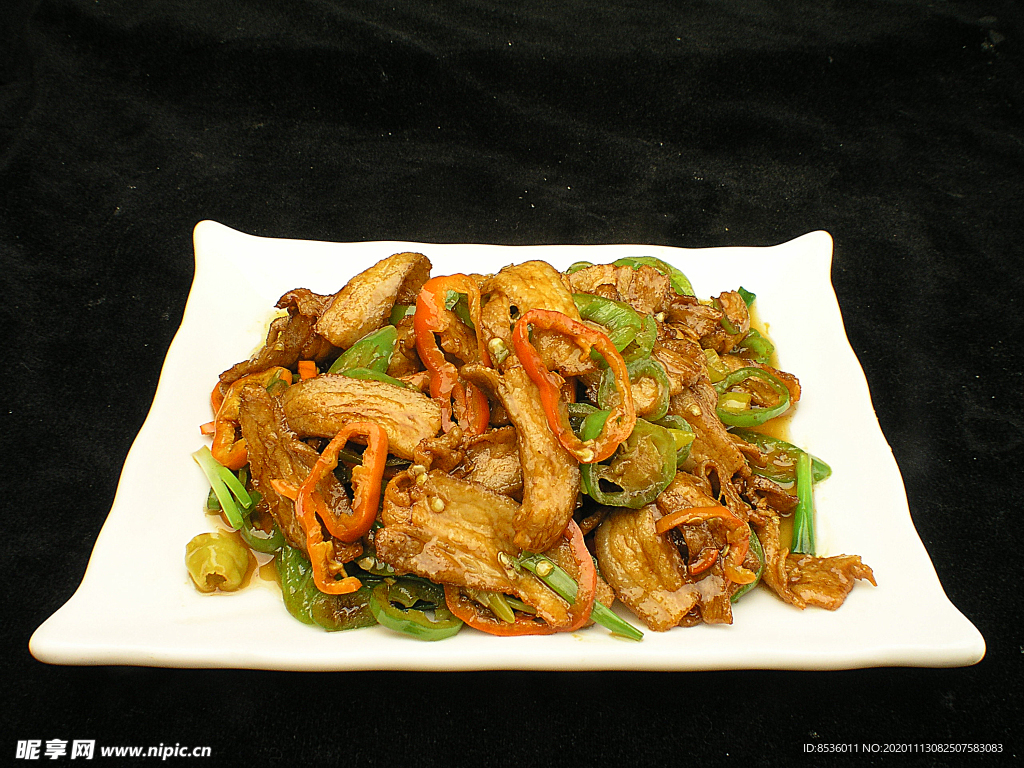 家常菜風(fēng)味小抄肉