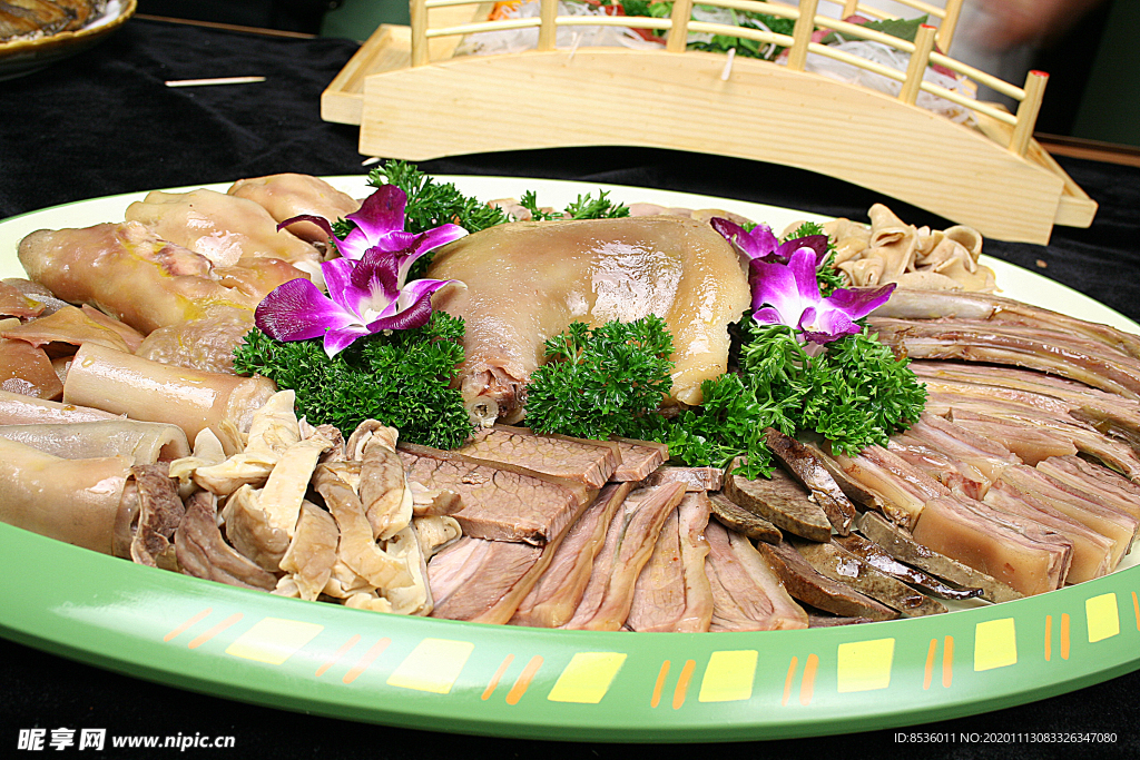 家常菜狗肉拼席