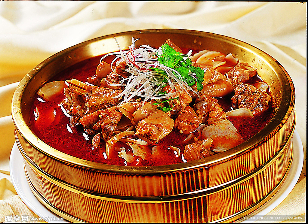 豫菜干土豆?fàn)F土雞
