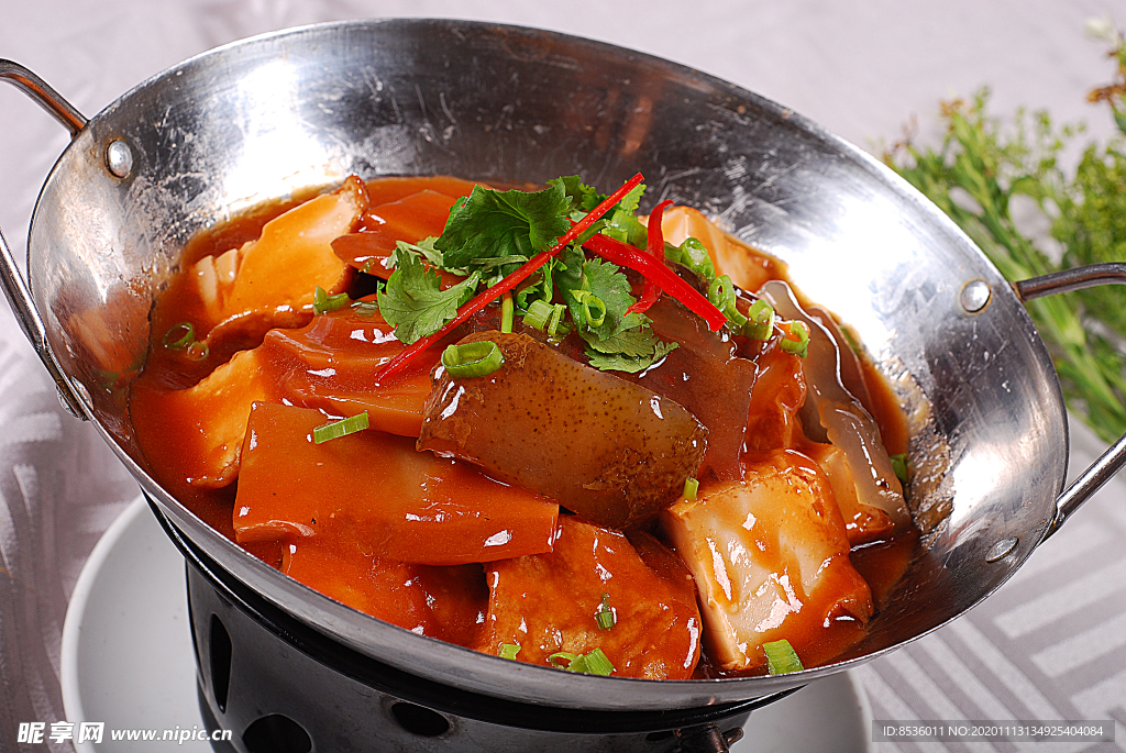 豫菜海參鮑汁百靈菇煮豆腐