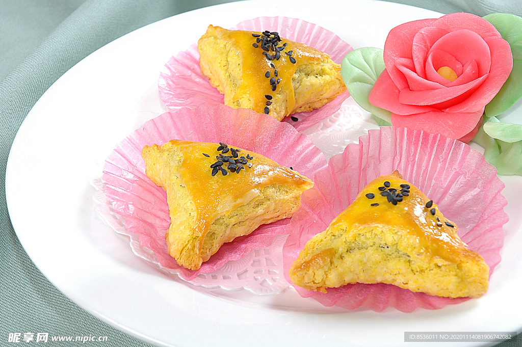 豫菜蓮茸酥