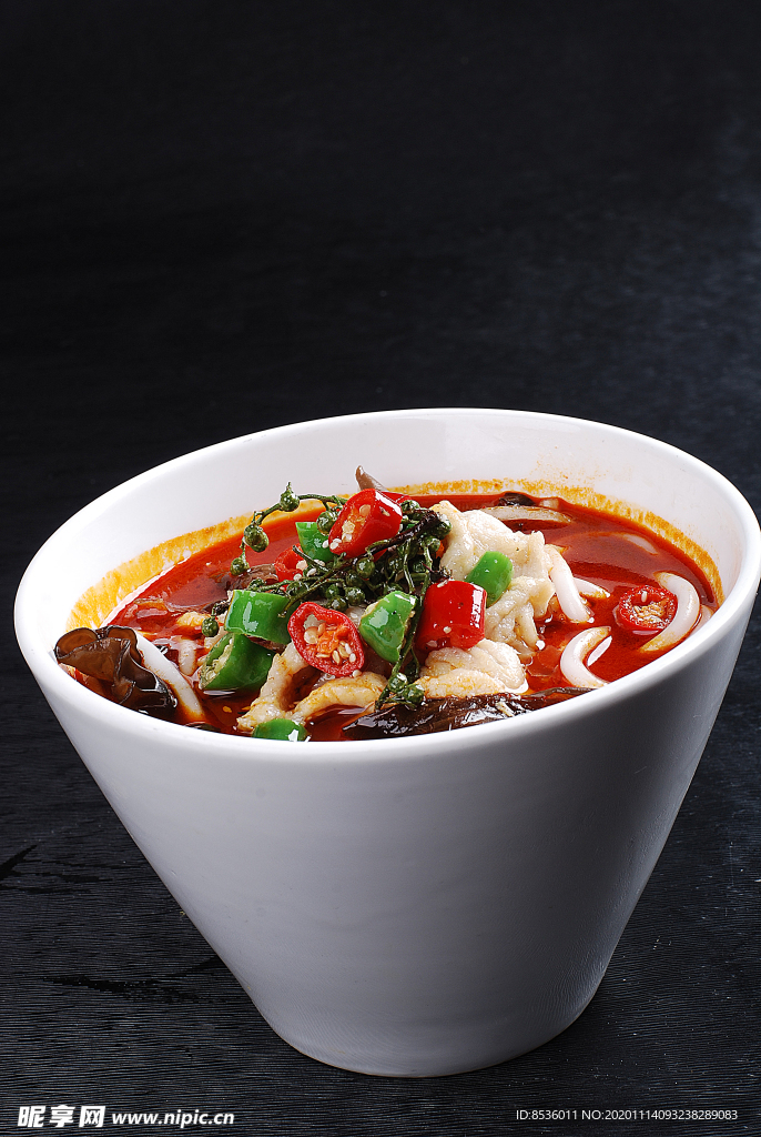 豫菜麻辣雞片土豆粉