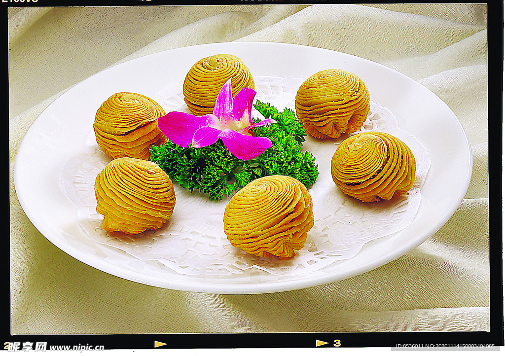 豫菜旋風(fēng)粟子酥