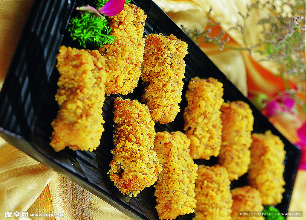 川菜湘菜小米糯香骨