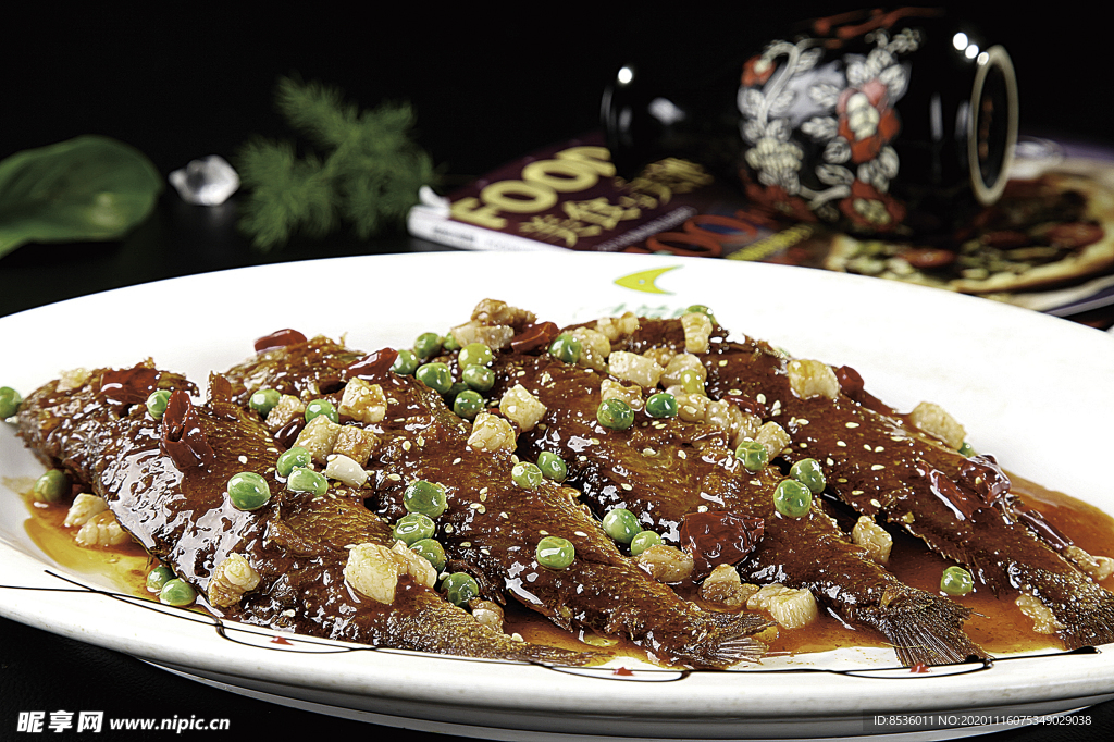 南北熱菜干燒小黃魚(yú)