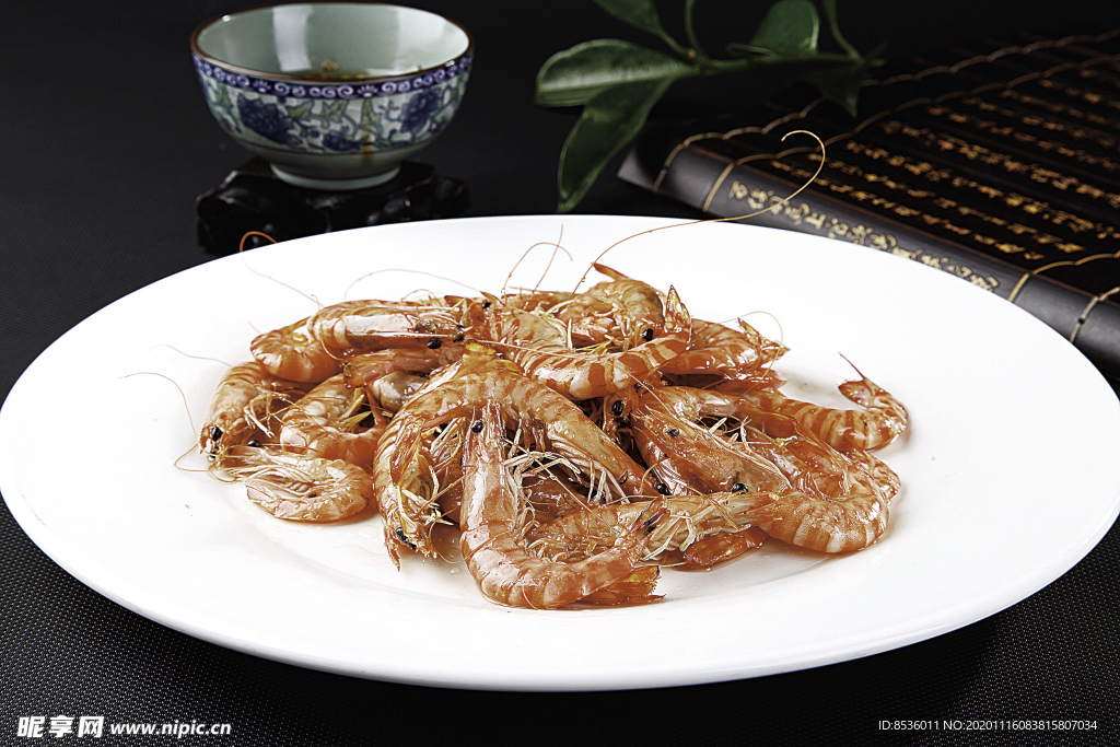 淮揚(yáng)菜白灼基圍蝦