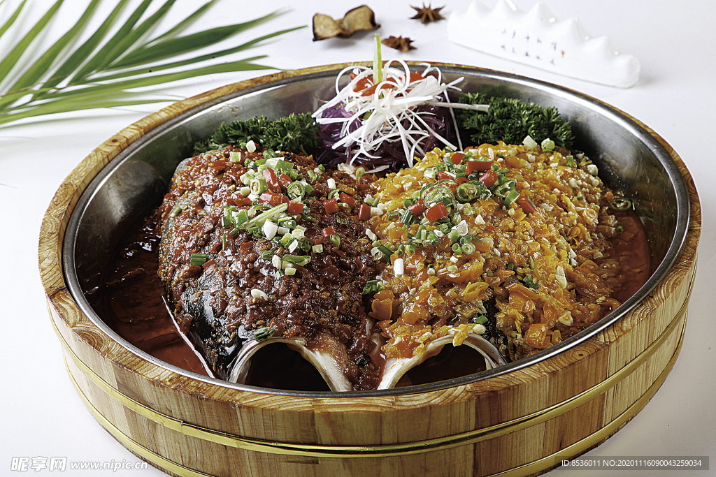 淮揚(yáng)菜帝王魚頭