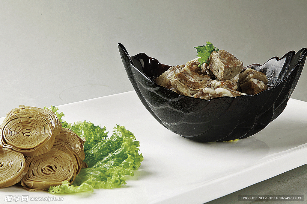 淮揚(yáng)菜金河鮮肉豆皮