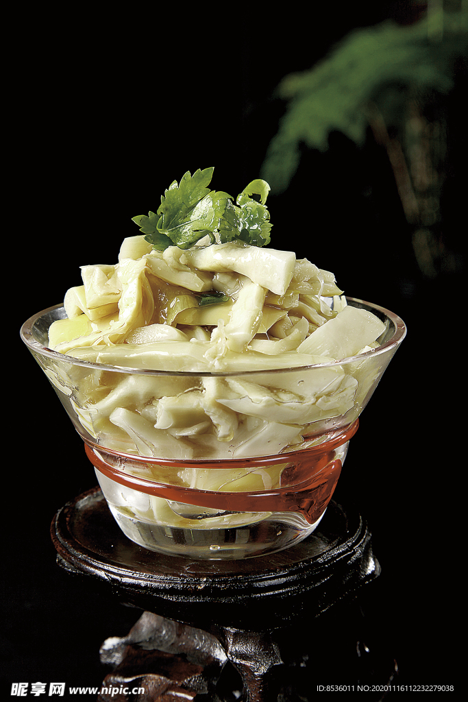 淮揚菜泡椒麻油筍