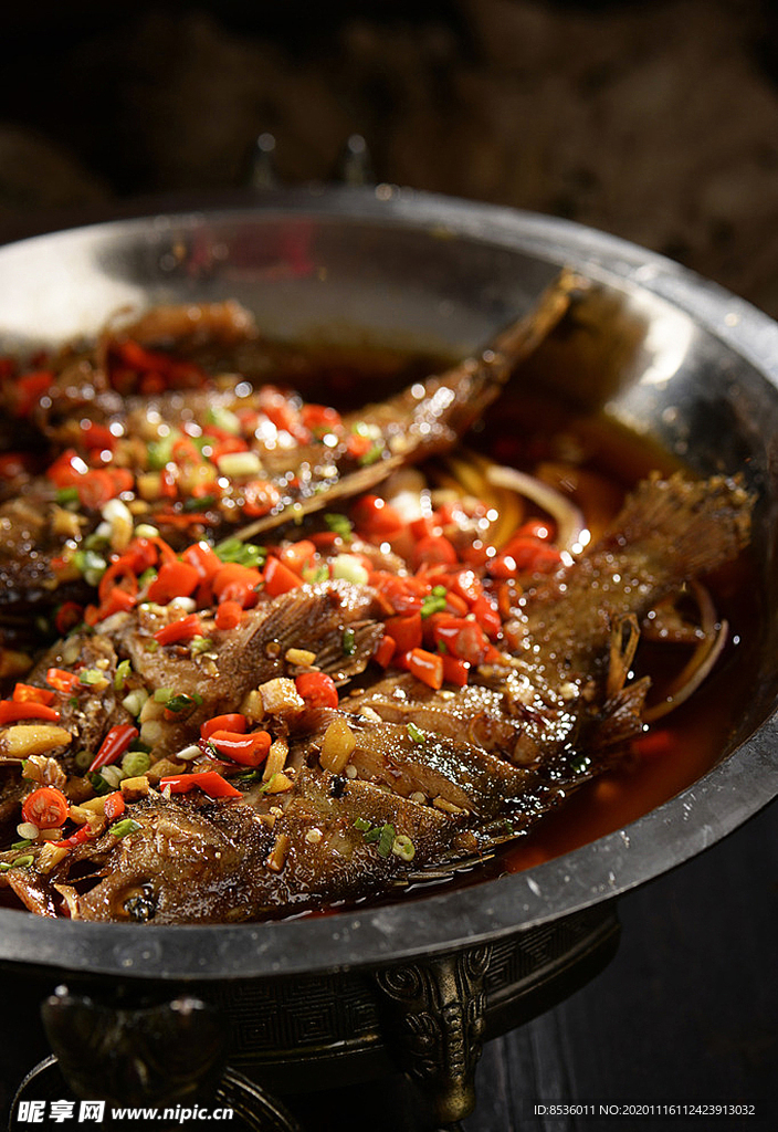 淮揚(yáng)菜平鍋臭桂魚(yú)