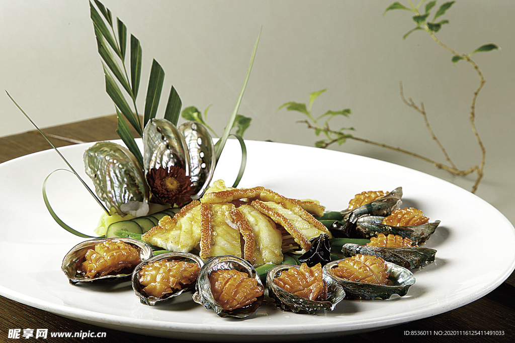 淮揚(yáng)菜雙龍出海