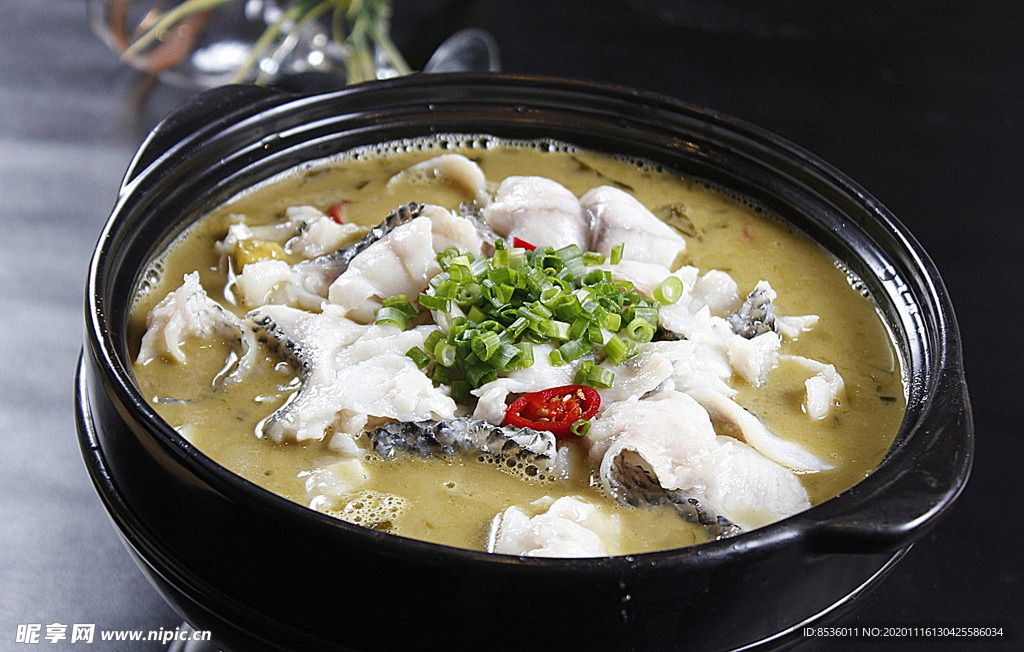 淮揚(yáng)菜酸菜黑魚