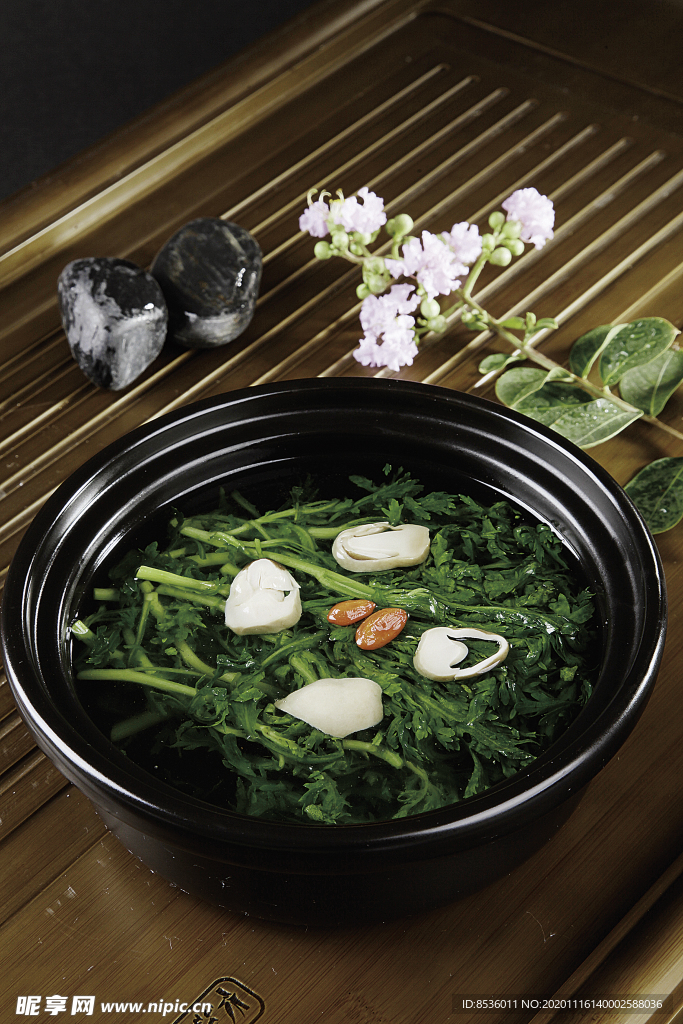 淮揚菜養(yǎng)生茼蒿