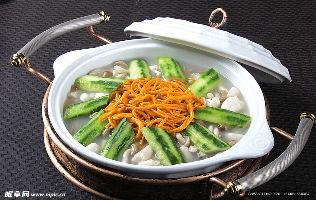 淮揚(yáng)菜野山菌侵金蟲草花