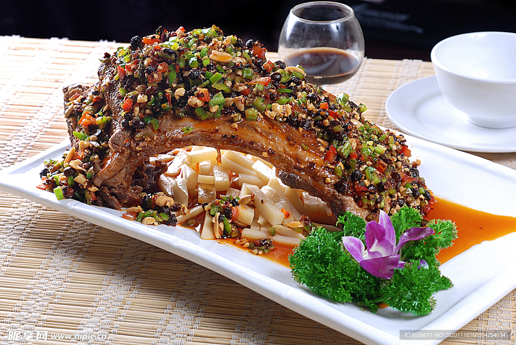 湘菜一里豆酥大排