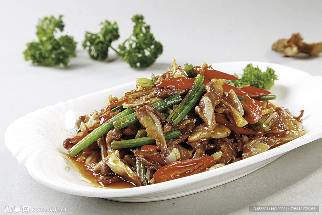 浙菜椒玲瓏脆骨