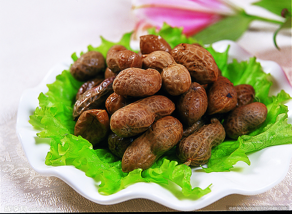 家常菜姆媽煮花生