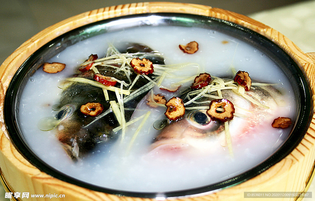 木桶粥水浸魚頭