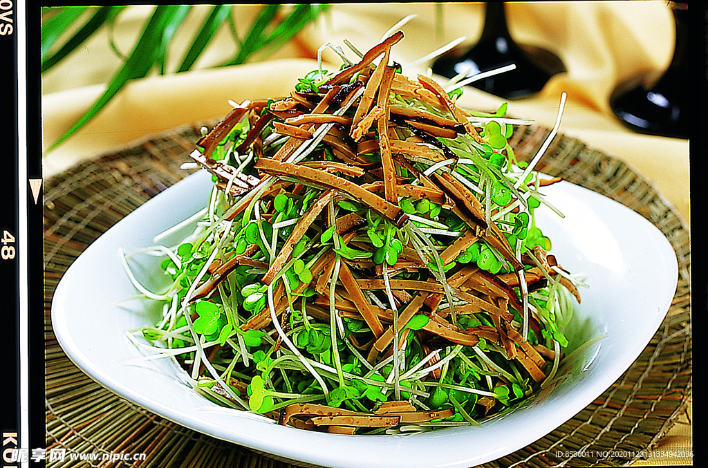 冷拼蘿卜苗拌千層豆腐