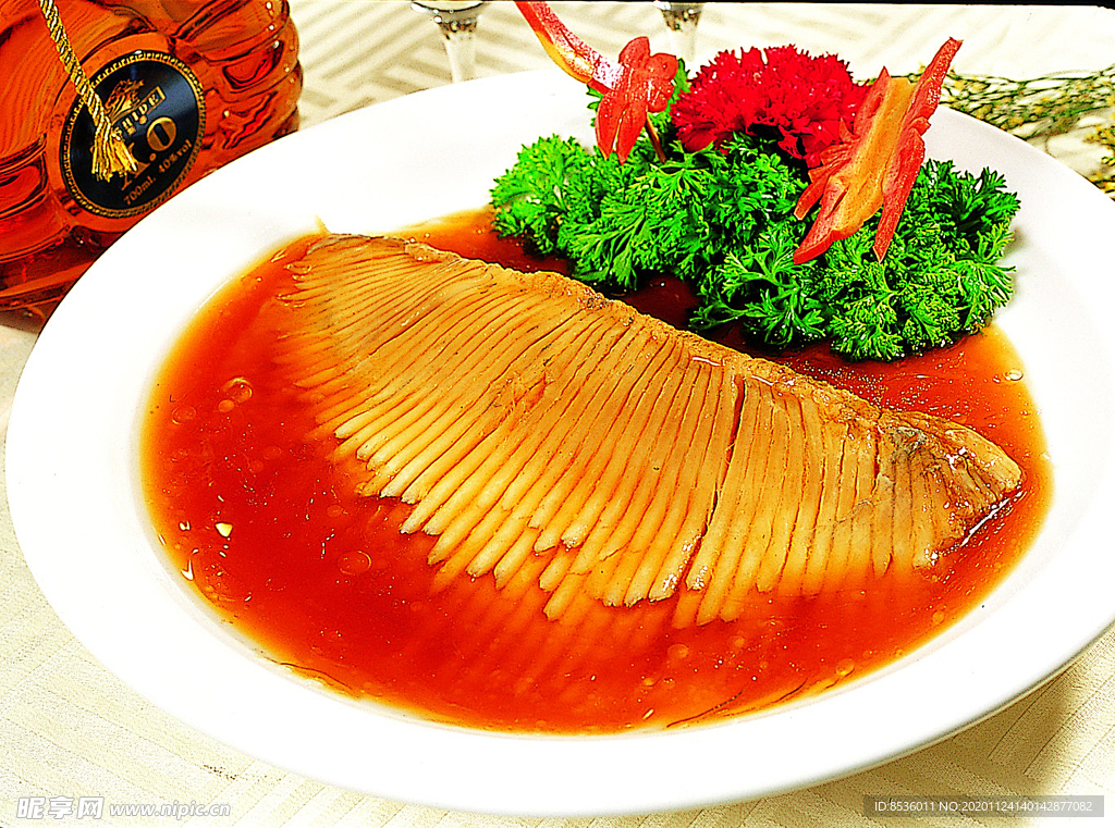 燒鮮魚翅