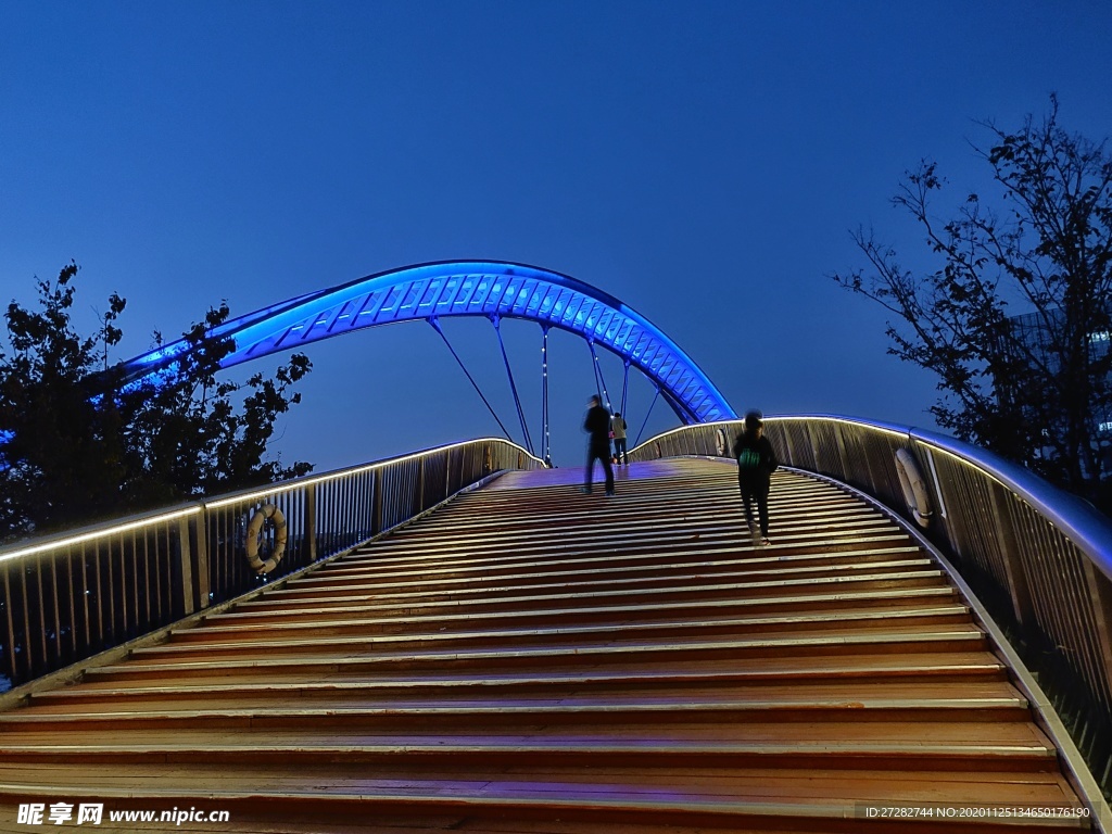 夜景桥梁