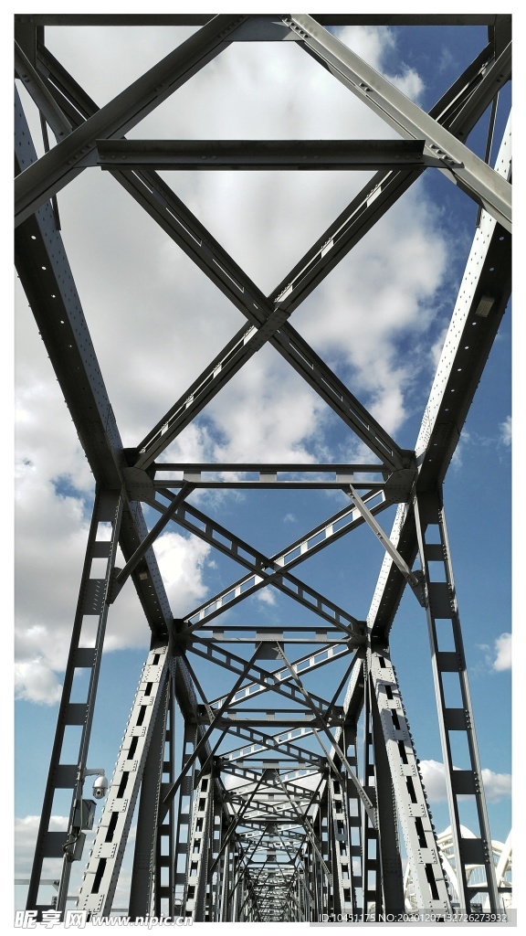 鐵橋
