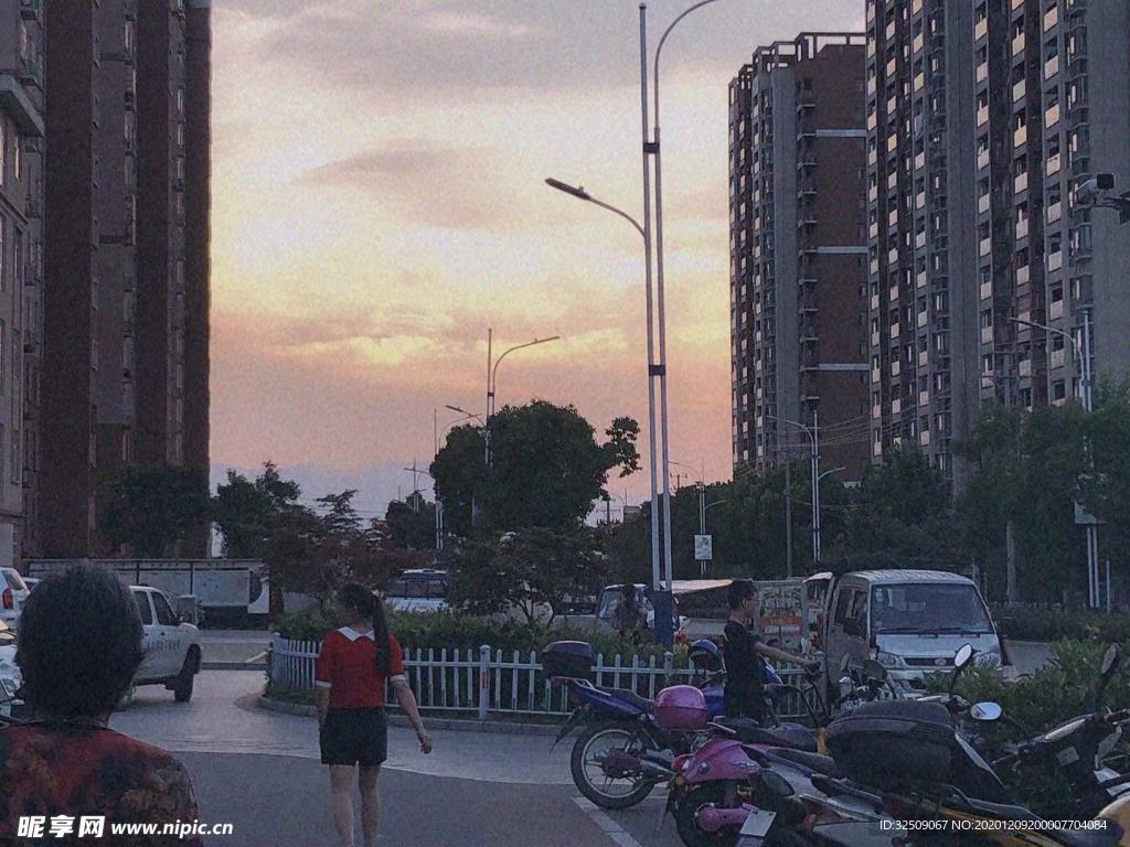框架中的遠方