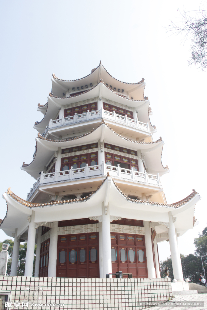 古塔