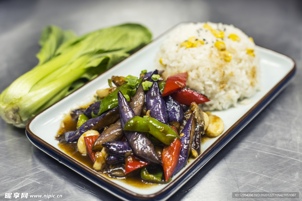飄香茄子蓋澆飯