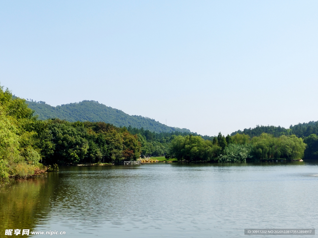 绿水青山