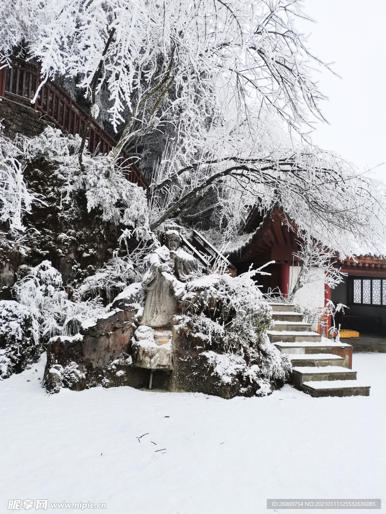 寺廟雪景