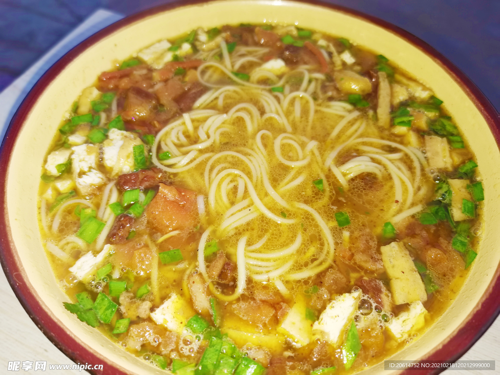 美食臊子面