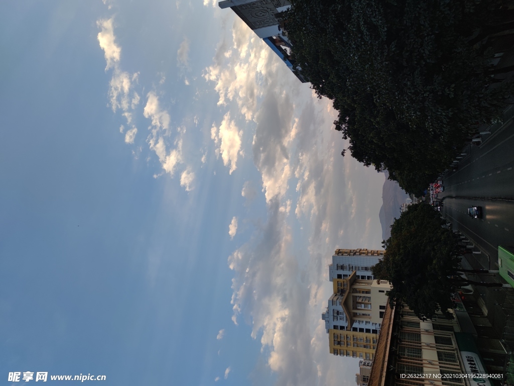 天空