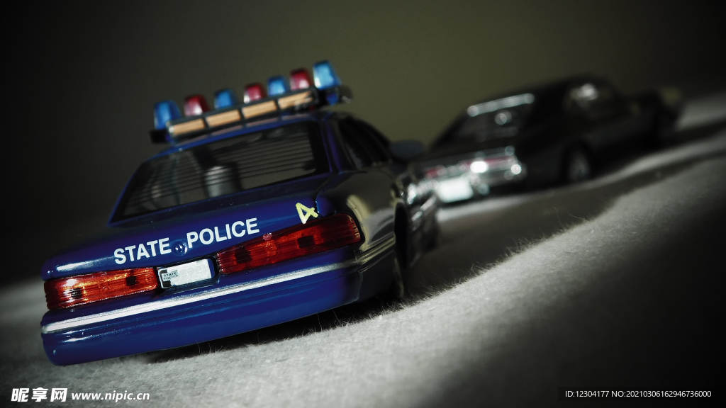 警車
