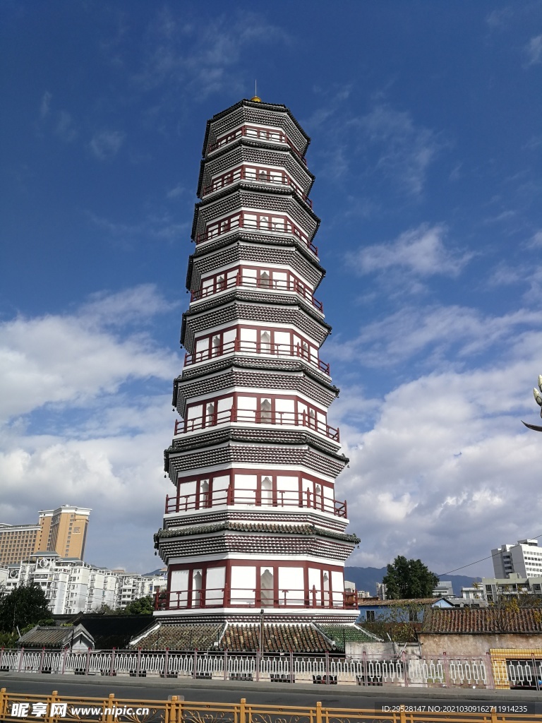 古塔