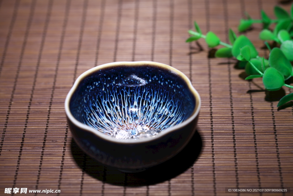 窯變建盞銀魚杯