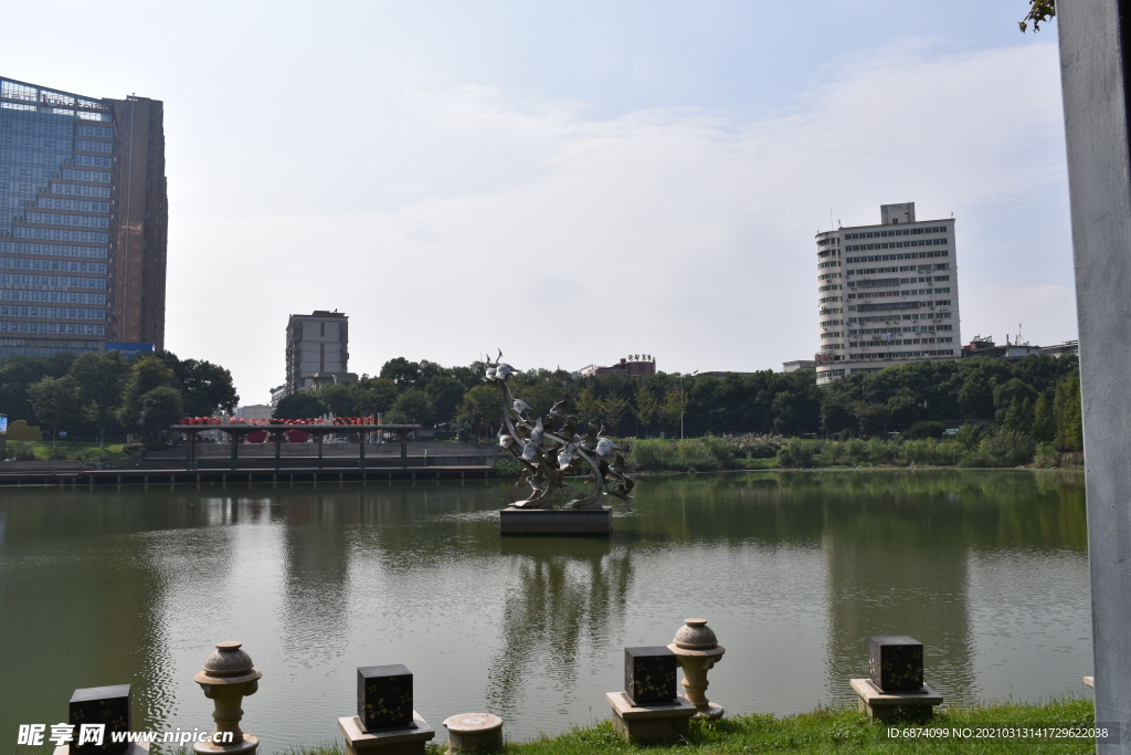 南昌礼步湖公园