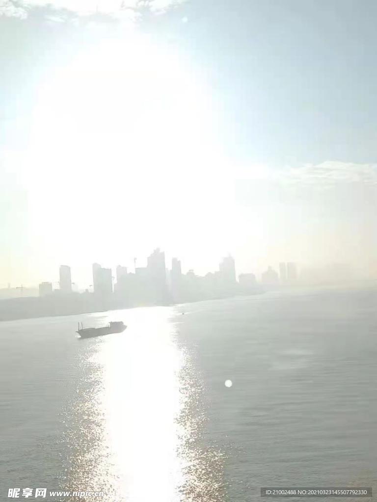 江河風(fēng)景圖