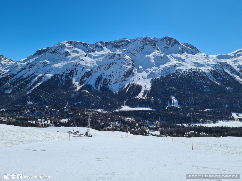 雪山