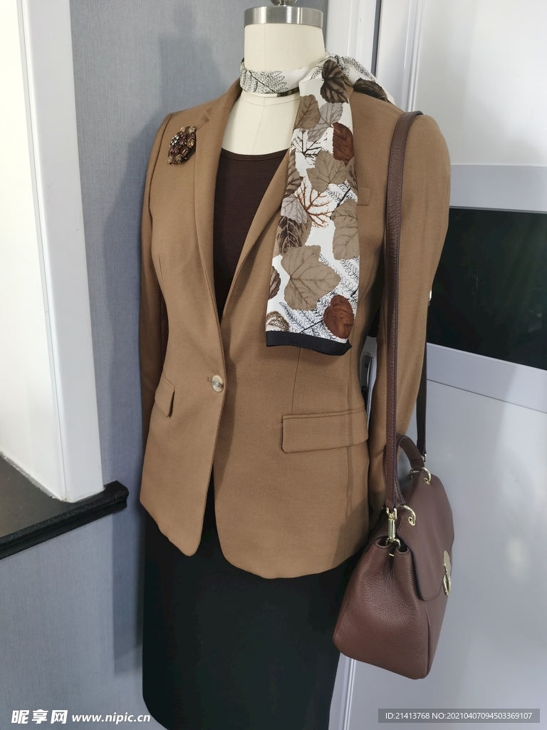 精品服飾穿搭