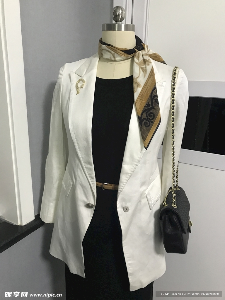 精品服飾穿搭