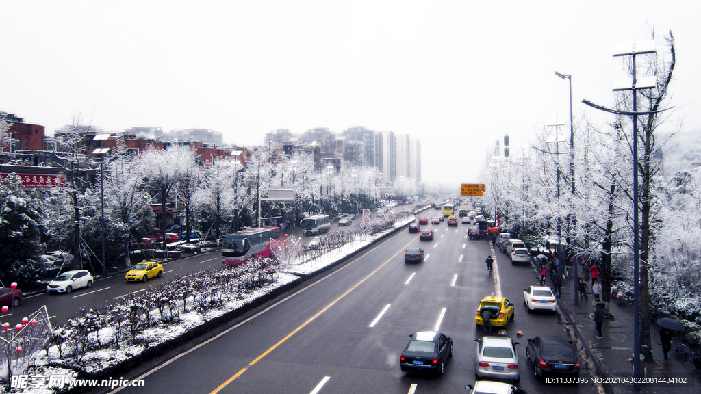 重慶渝北空港雪景