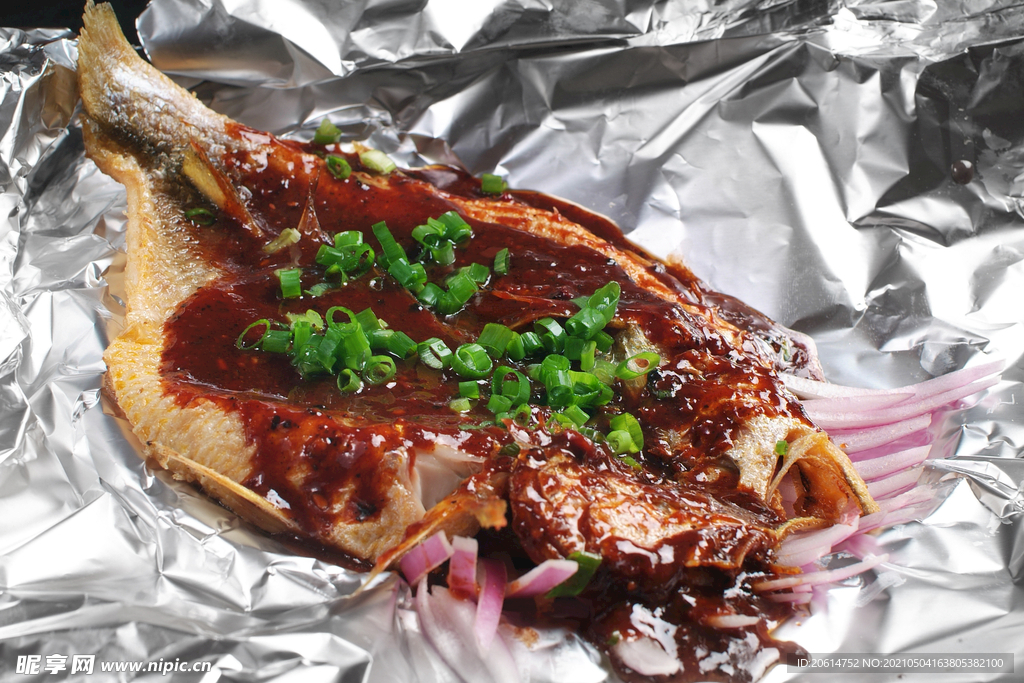 烤鯽魚