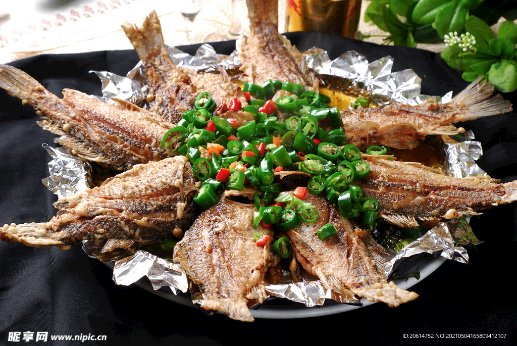 美食小黃魚