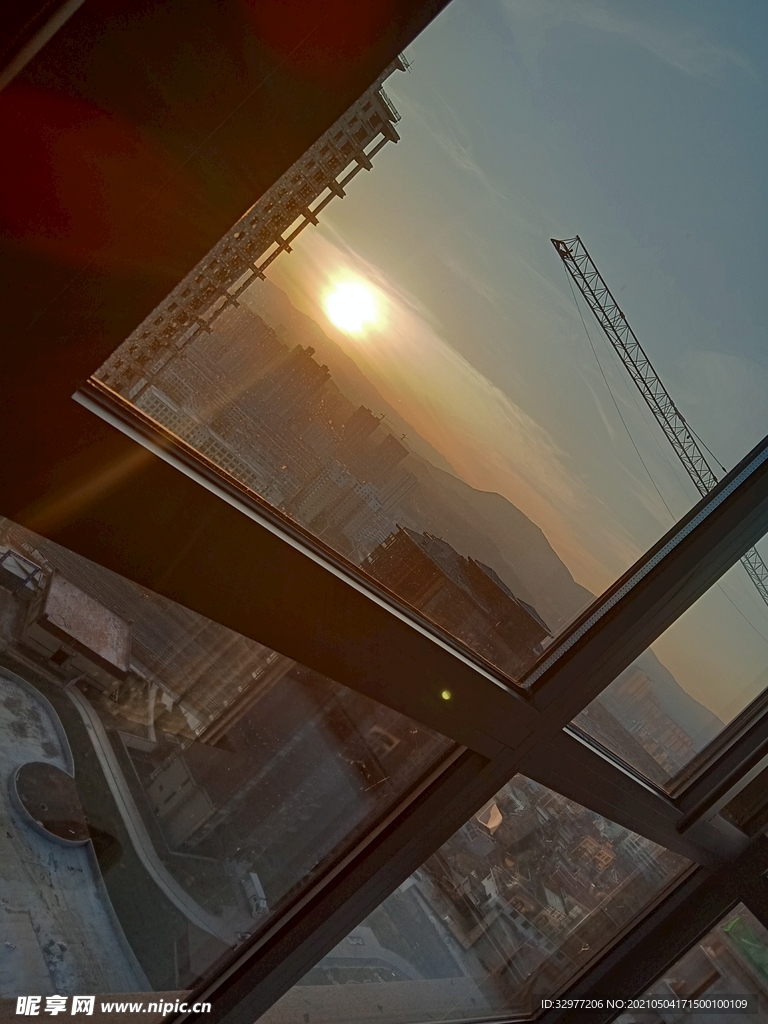 高樓夕陽