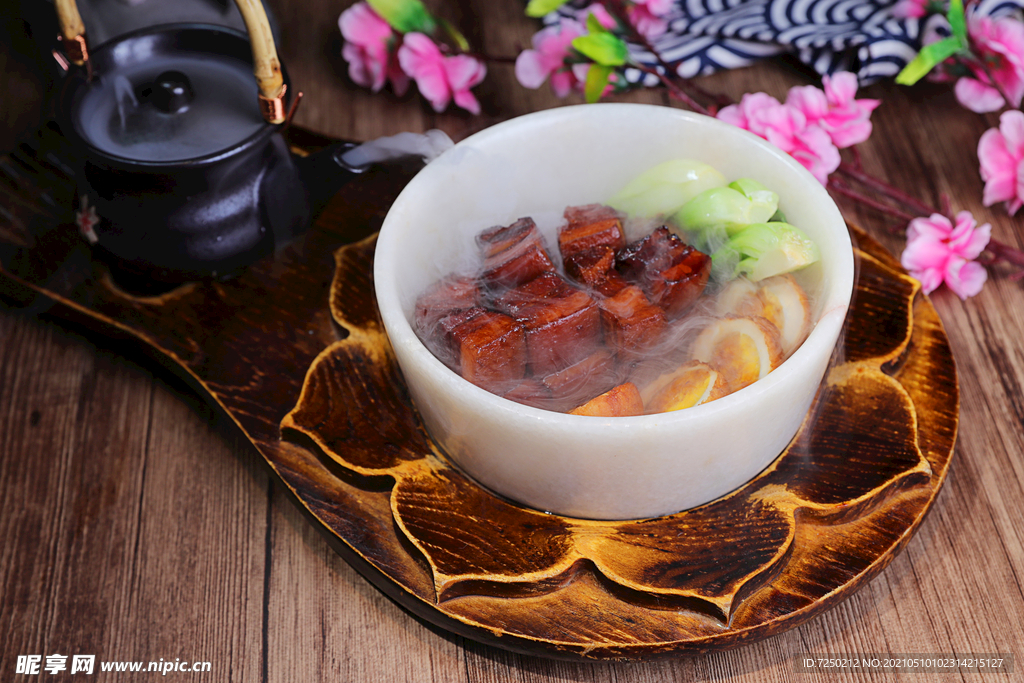 新鎮(zhèn)店桃源紅燒肉