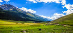 草原高山河流风景图片