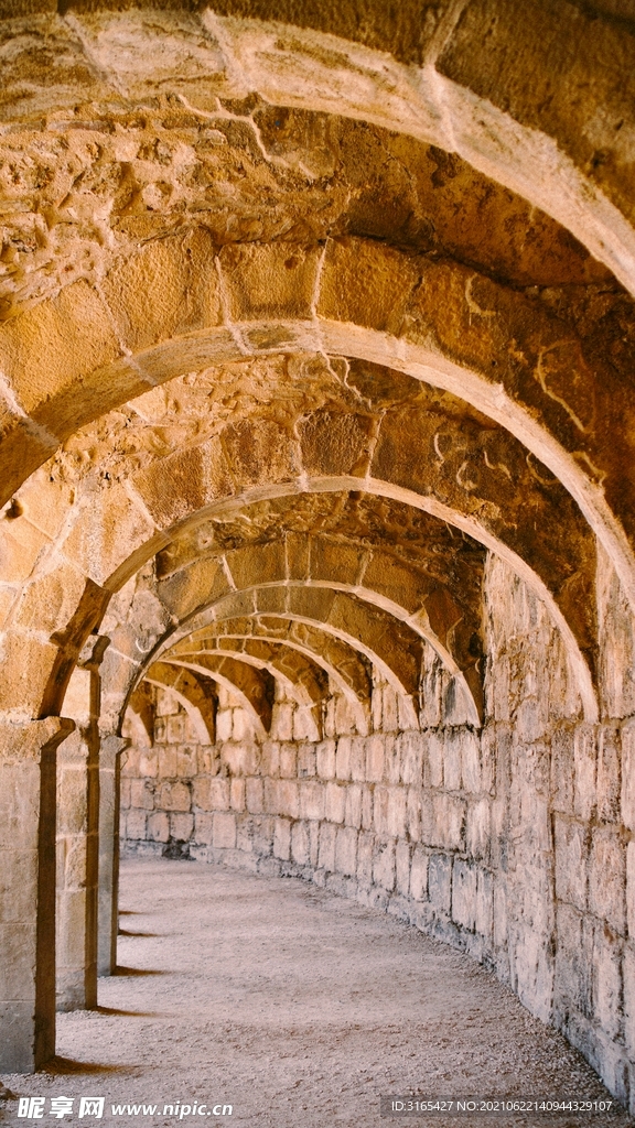 古罗马隧道