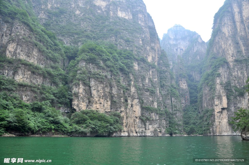 龍慶峽