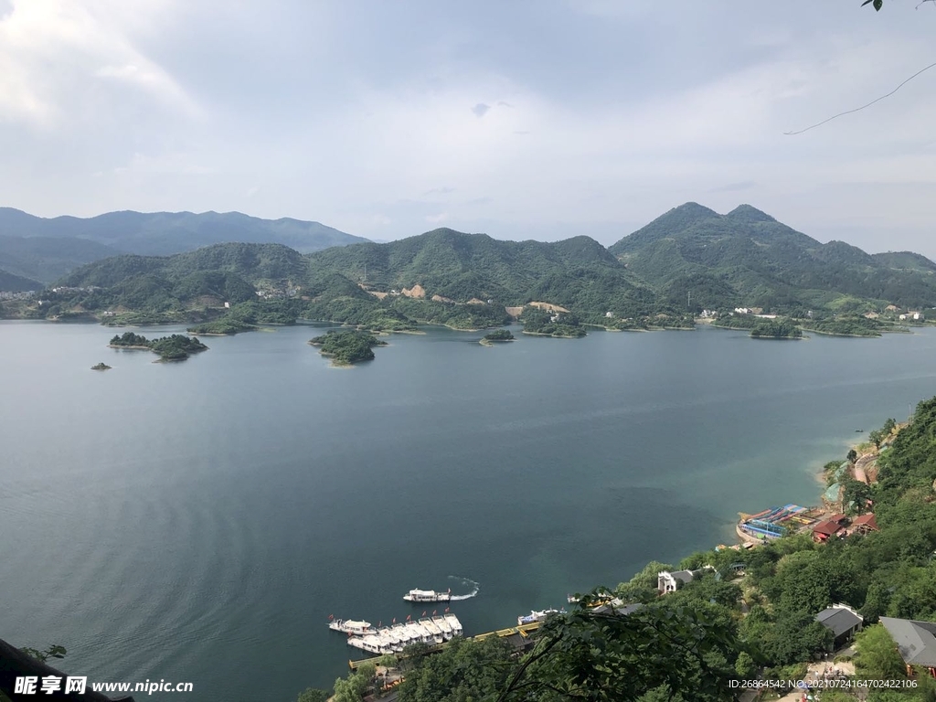 湖
